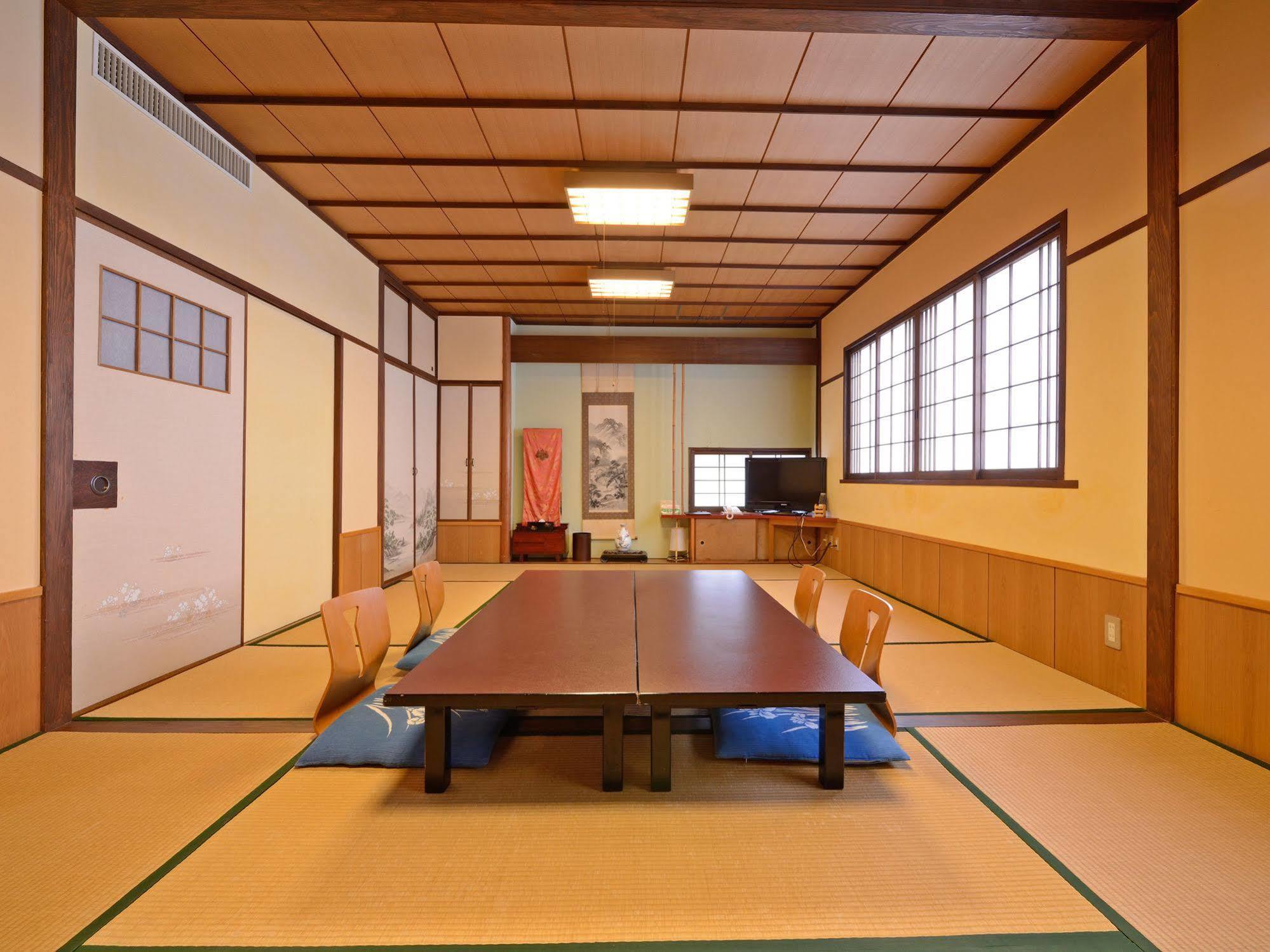 Ryokan Yamadaya Унзен Екстериор снимка